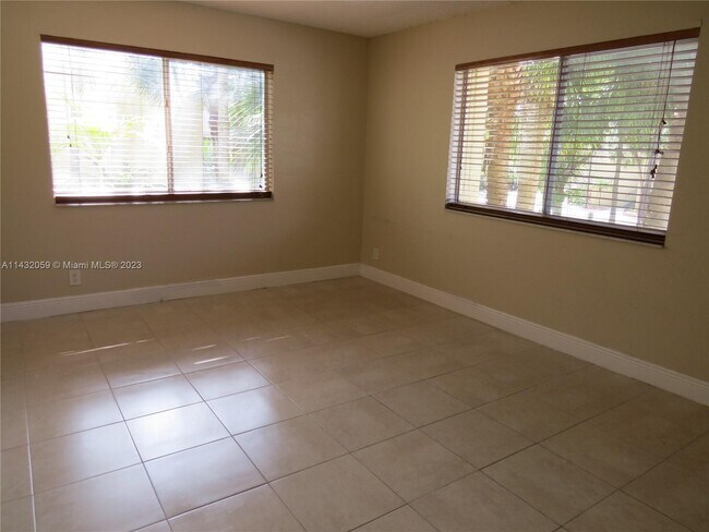 Building Photo - 5760 Rock Island Rd