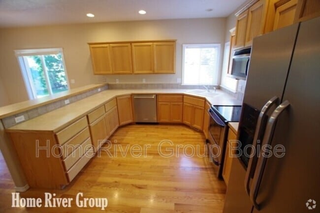 Building Photo - 1726 W Apgar Creek Dr