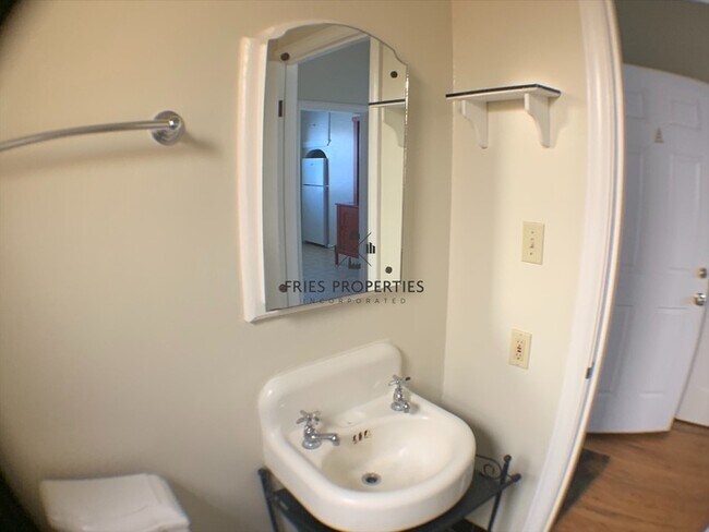 Building Photo - 141 I St
