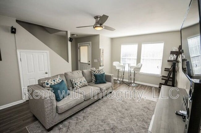 Photo - 4258 Augustus Oak Ct House