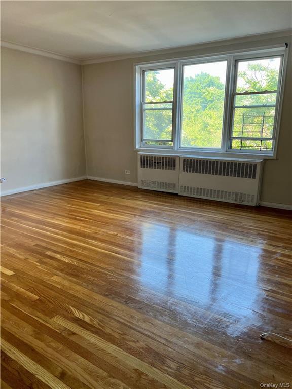 Foto del edificio - 900 Lydig Ave