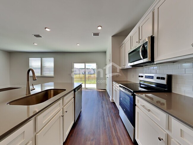 Building Photo - 148 Anthurium Dr