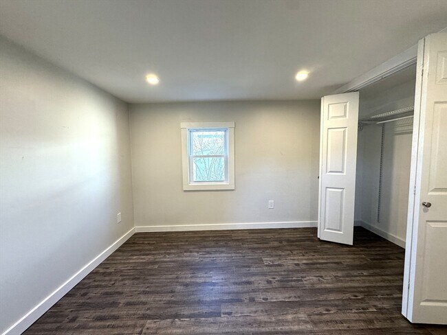 Foto del edificio - 142 Main St