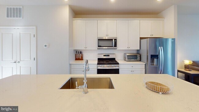 Foto del edificio - 3485 Cormorant Dr