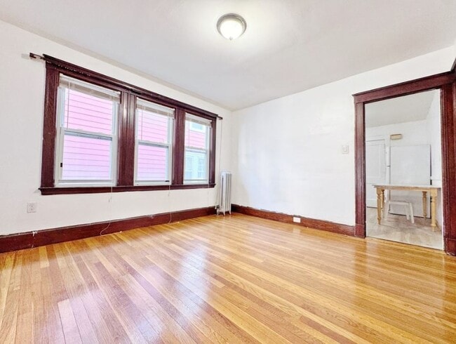 Building Photo - 303 Atlantic St
