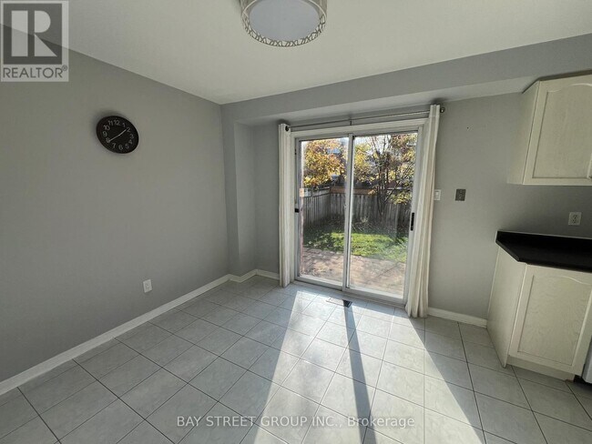 Photo du bâtiment - 632 Fothergill Blvd