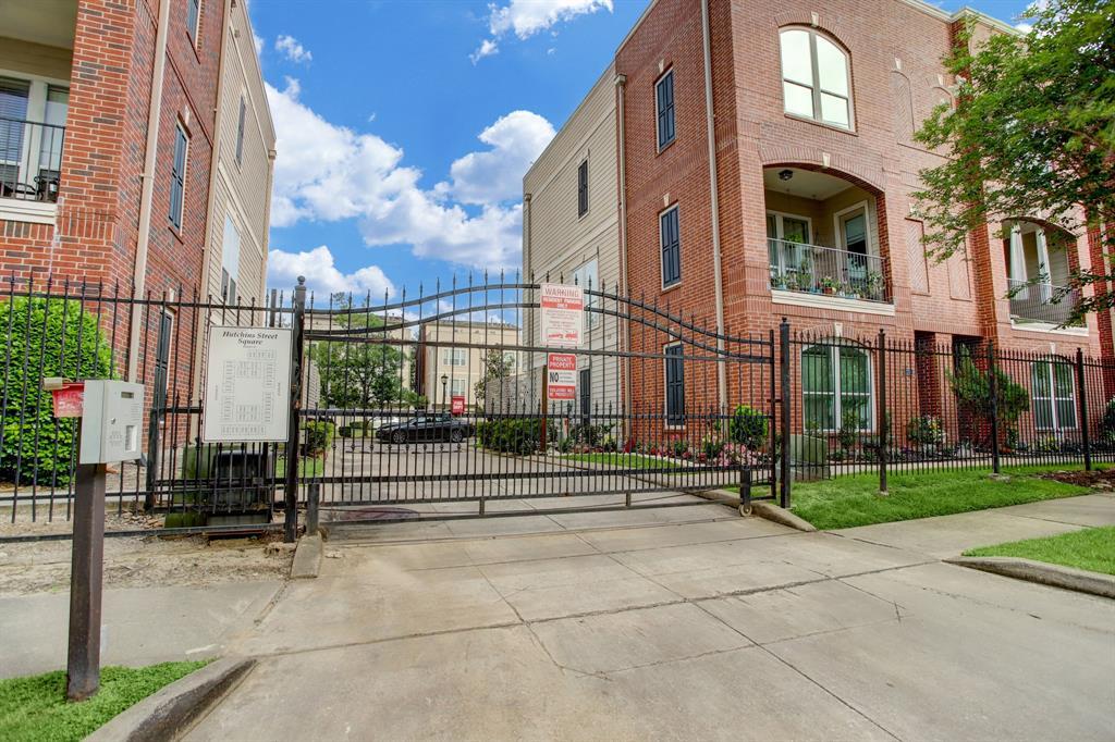2370 Bastrop St, Houston, TX 77004 Condo for Rent in Houston, TX