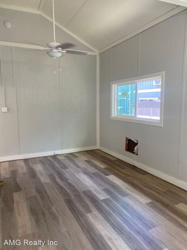 Foto del edificio - 2 br, 2 bath House - 1717 Mutual Lane
