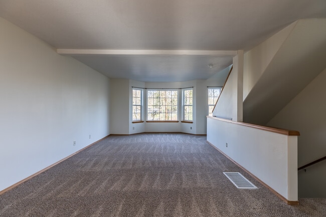 Building Photo - 260 N 16th St