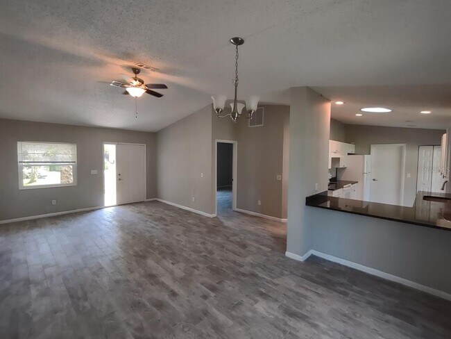 Building Photo - 30 Belvedere Ln