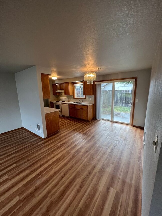 Building Photo - 2144 N 20th St