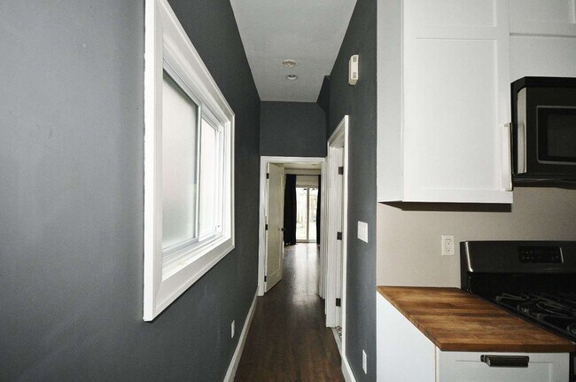 Foto del edificio - 1606 Bingham St