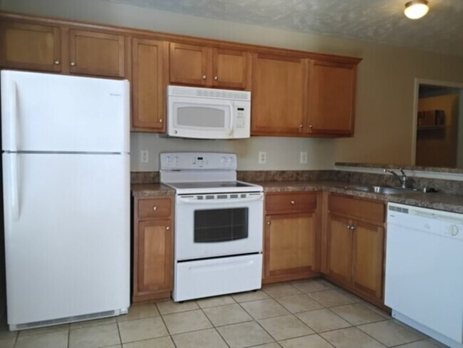 Foto del edificio - 153 Wading Creek Ln