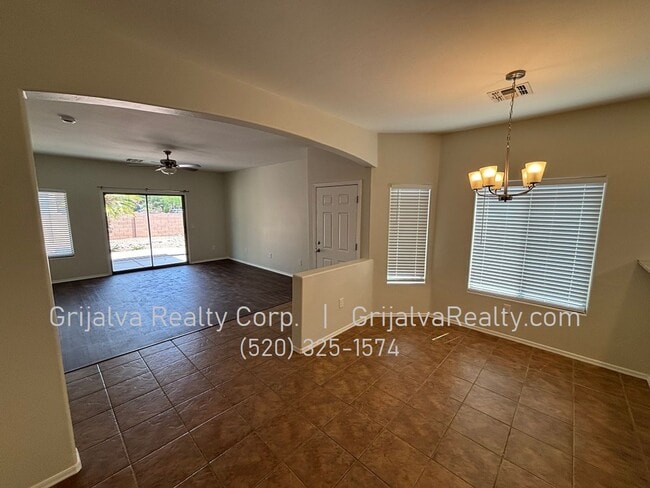 Foto del edificio - Rancho Sahuarita 3 BD, 2 BA House for Rent...