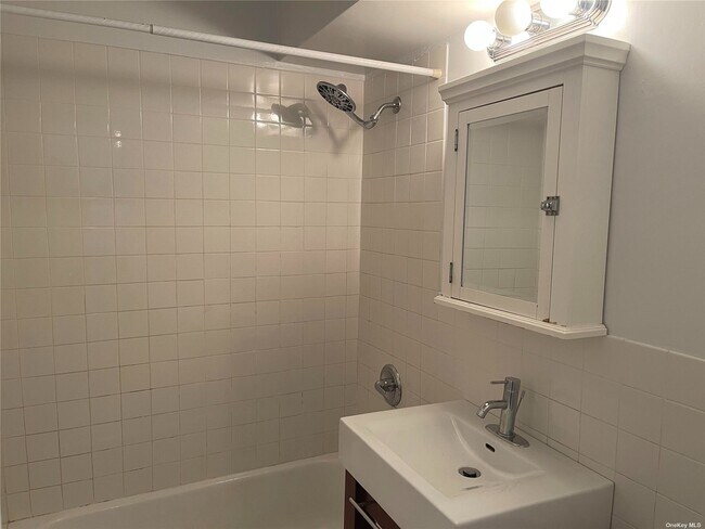 Building Photo - 83-60 118th St