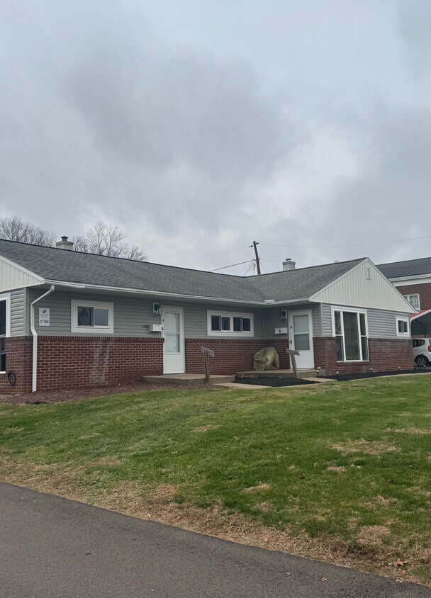 Foto principal - 1708 Cleveland Rd