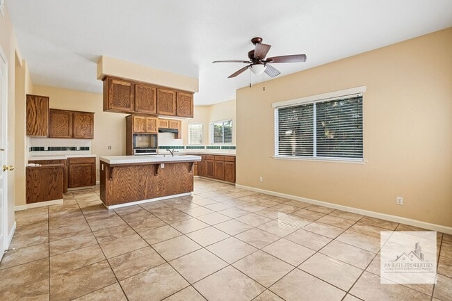 Building Photo - Beautiful Clovis North  2- Story Home