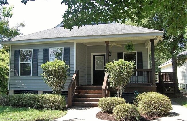 Foto del edificio - 8 Lagaree Ct