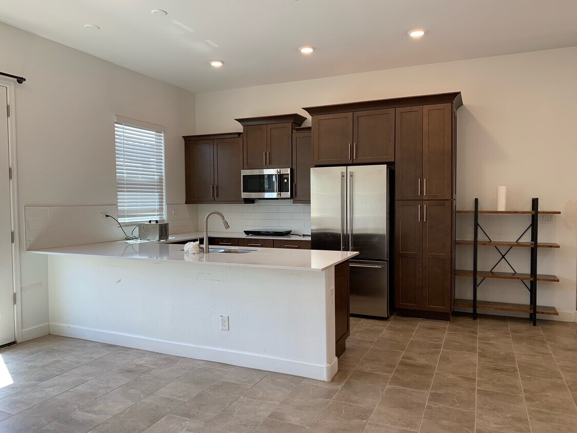 Foto principal - 6219 S 25th Pl