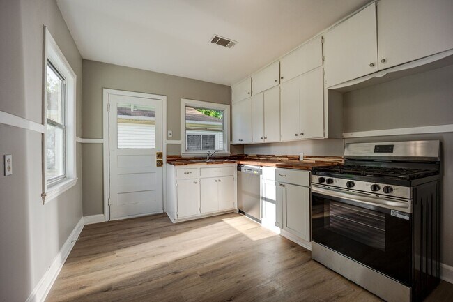 Foto del edificio - 516 N 35th St