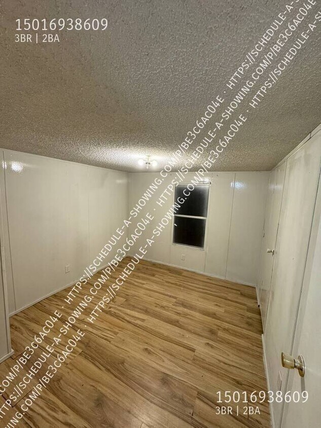 Foto del edificio - 5124 Beaudry Cir