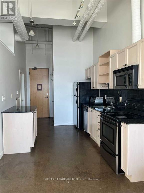 Photo du bâtiment - 404 King St W