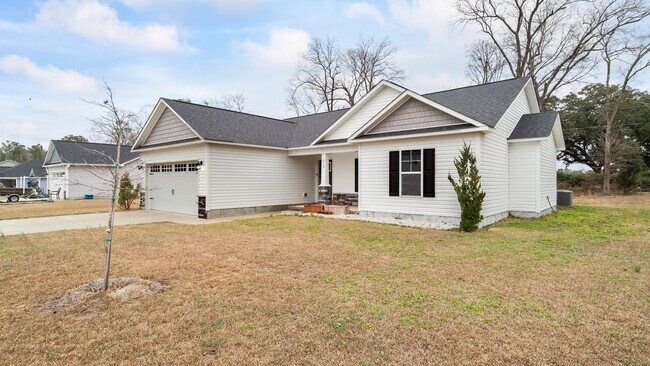 Foto del edificio - Pet-Friendly 3BR/2BA Home in Turkey Ridge | Richlands, NC