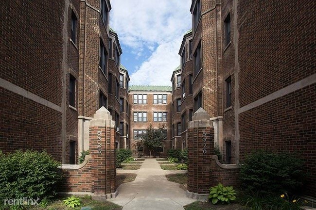 Building Photo - 5326 S Drexel Ave