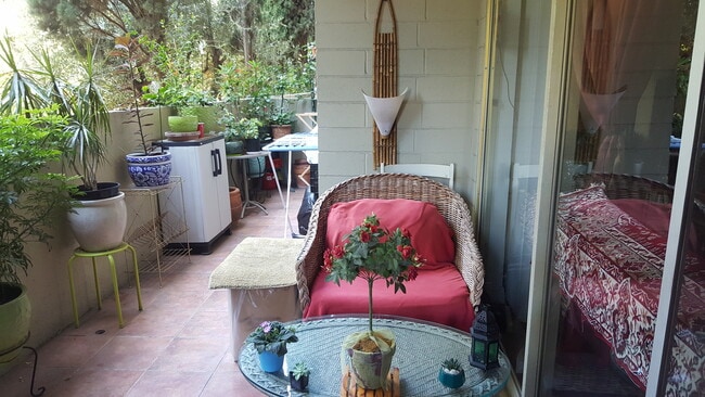 Building Photo - 1300 Midvale Ave