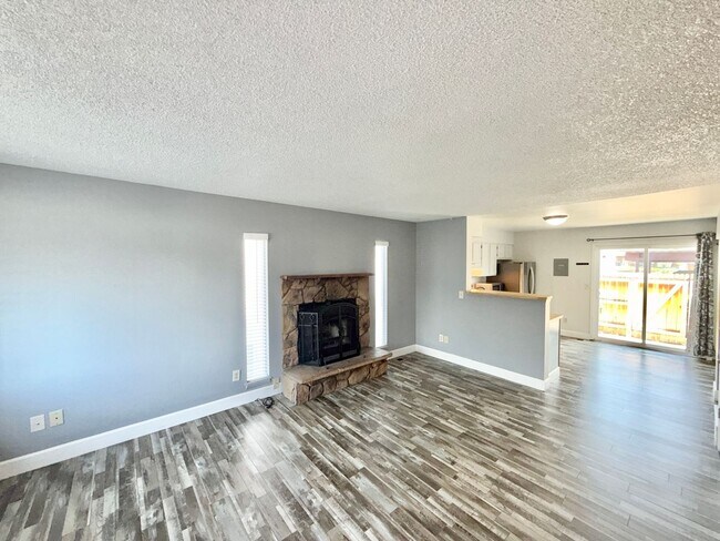 Foto del edificio - 7618 Lexington Manor Dr