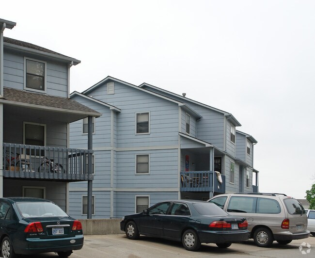 Sunrise Terrace Apartments Lawrence, KS