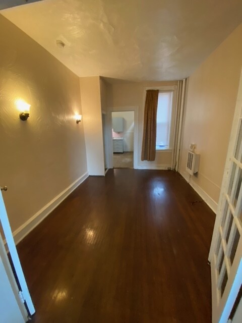 Building Photo - 421 Fremont St