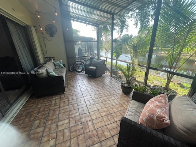 Foto principal - 203 Jacaranda Dr