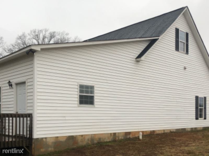 Primary Photo - 1 br, 2 bath House - 1585 Guy Rd