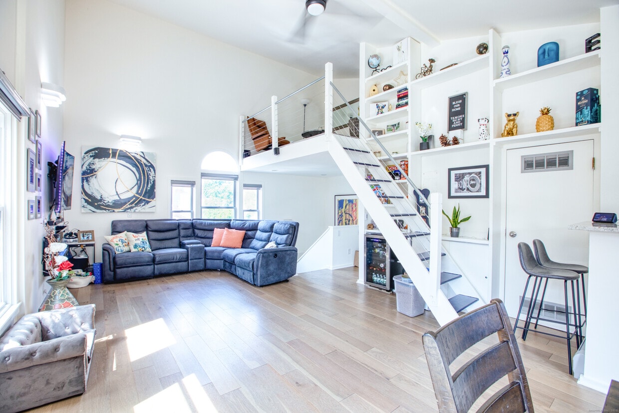 Foto principal - 32 Pine St