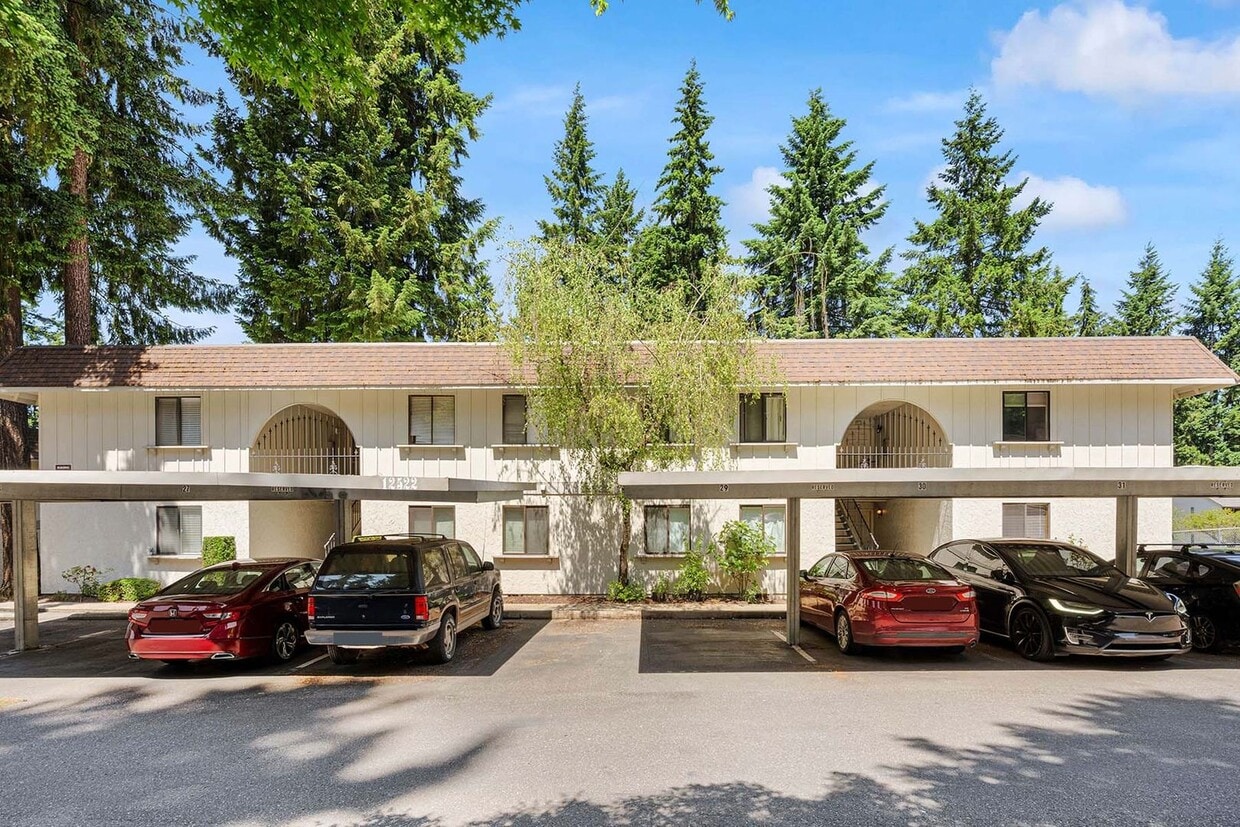 Primary Photo - Totem Lake Condo For Rent!