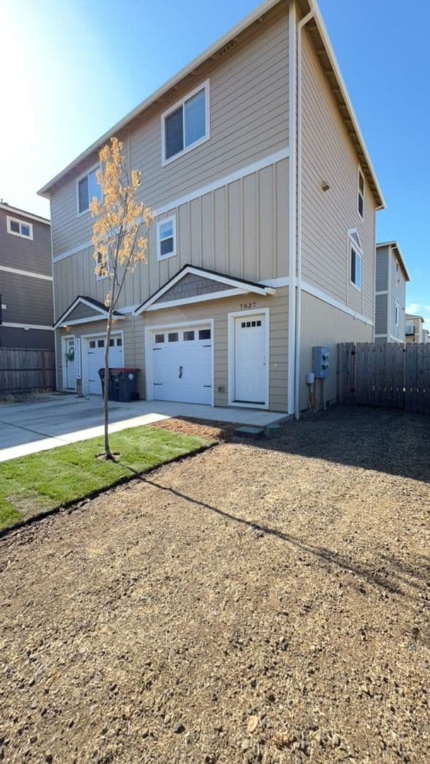 Building Photo - 7837 Jacqueline Way