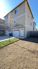 Building Photo - 7837 Jacqueline Way