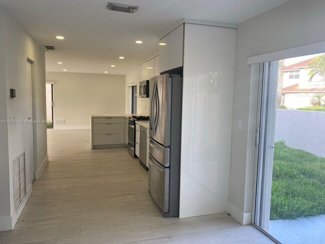 Foto del edificio - 10273 NW 56th St