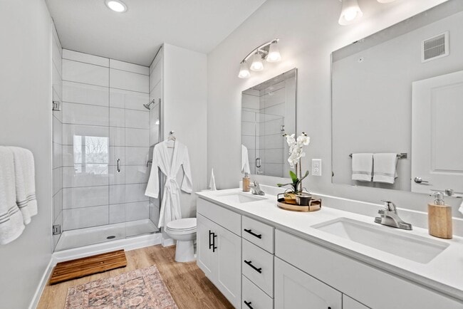 Building Photo - The Otto