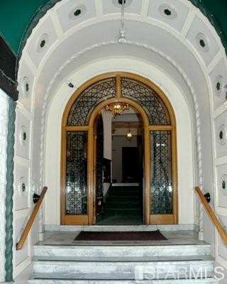 Building Photo - 630 Mason St