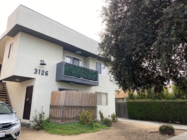 Building Photo - 3126 S Canfield Ave