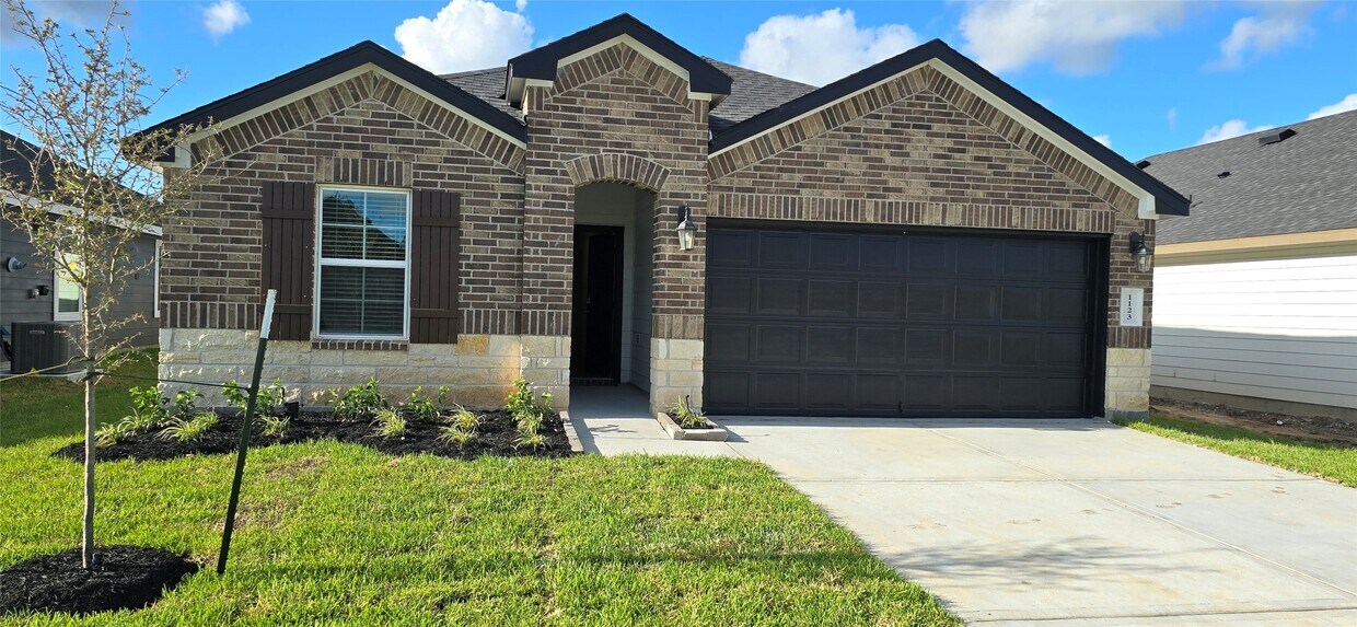 Foto principal - 1123 Desert Willow Dr