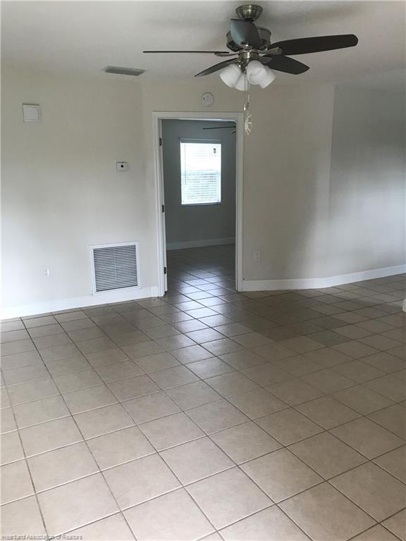 Foto del edificio - 109 Launch Rd NW