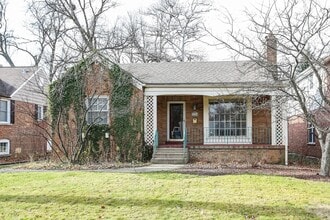 Building Photo - 226 S Prospect Ave