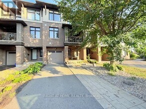 Building Photo - 163 Wild Senna Way