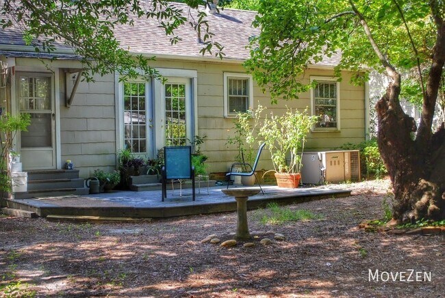 Building Photo - 4937 Wrightsville Ave Wilmington NC 28403 ...