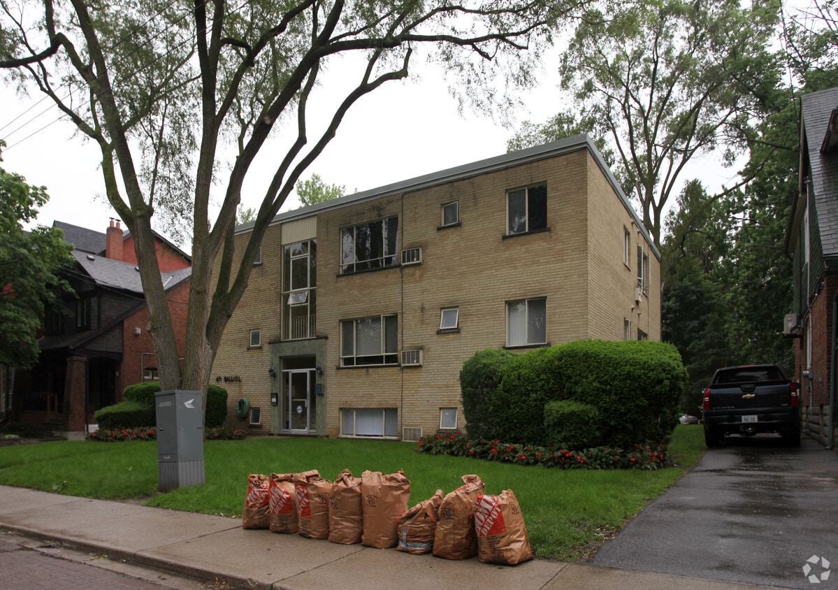 Photo du bâtiment - Balliol Apartments