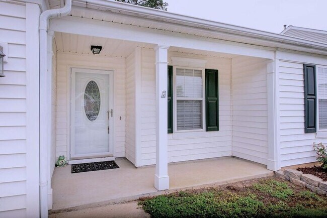 Building Photo - 4105 Viewmont Dr