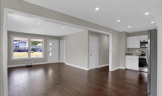 Foto del edificio - 4903 Charles Rd